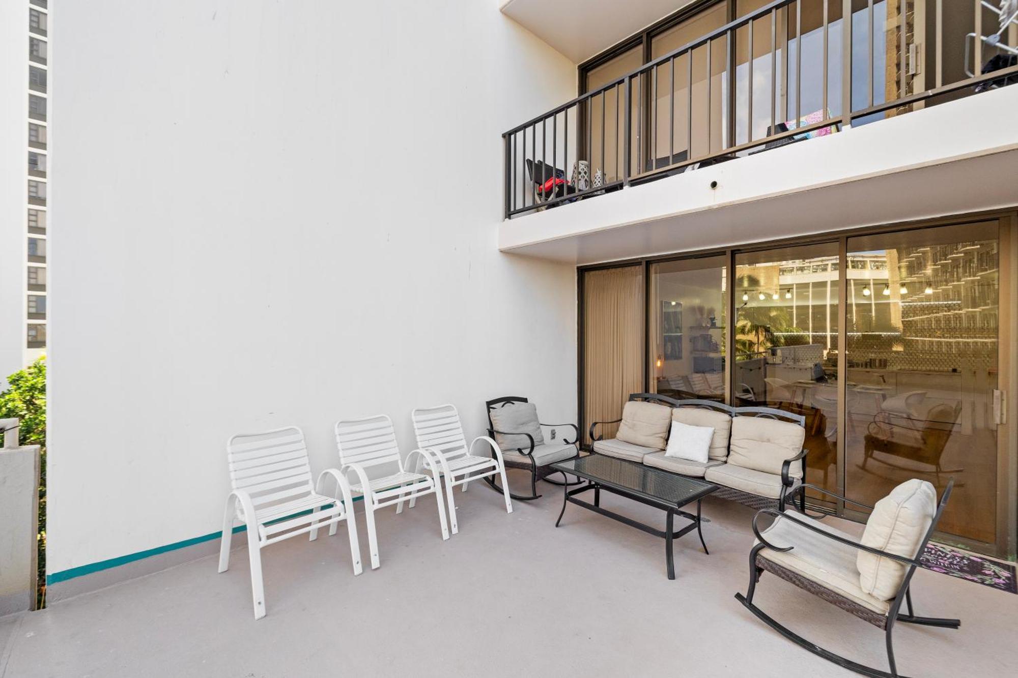 Huge Patio Washerdryer 1 Bedroom Banyan Free Parking 5 Min To Beach Honolulu Exterior photo